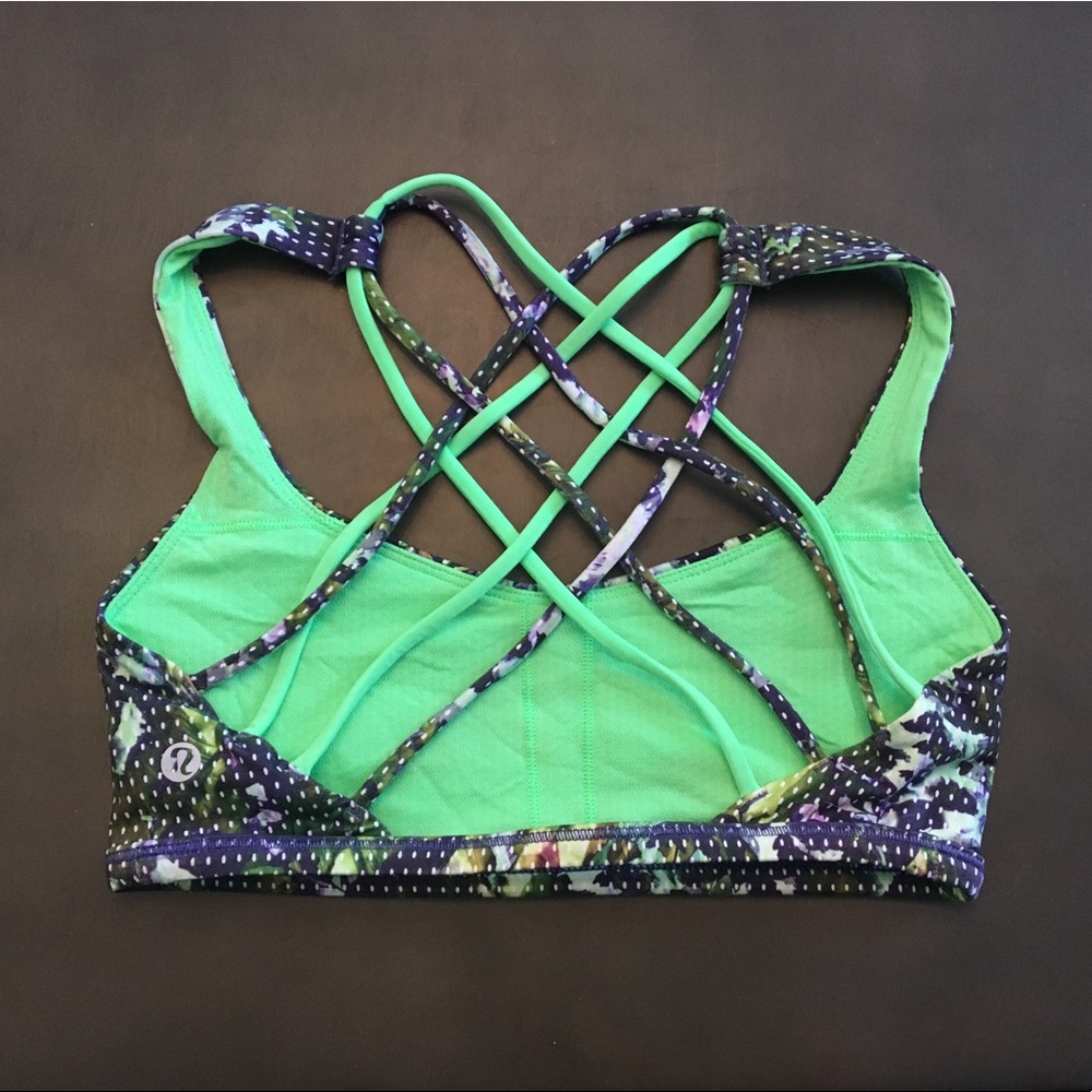 Lululemon Free to be Wild bra size 4